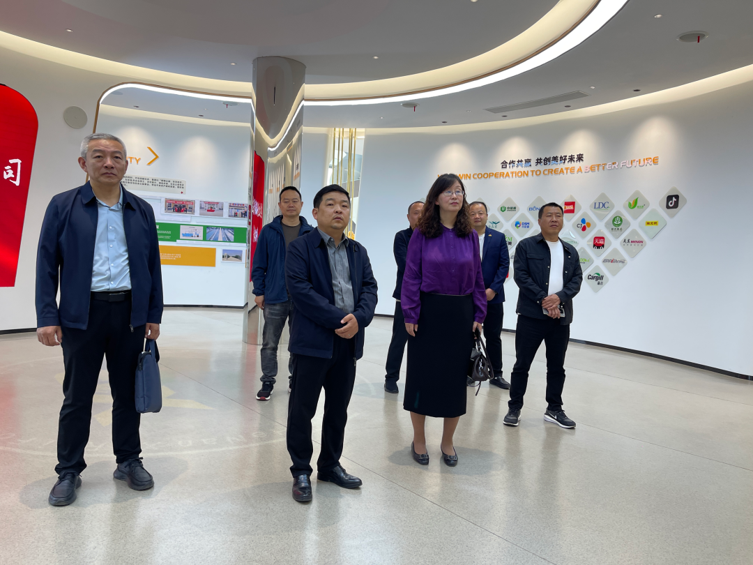 校企共探畜牧新径   协同筑牢合作根基